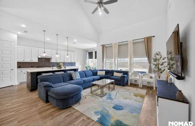 Stunning 4BR House for rent in Arrowbrooke photos photos