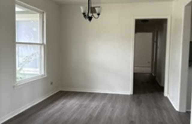 210 Fairway Dr photos photos