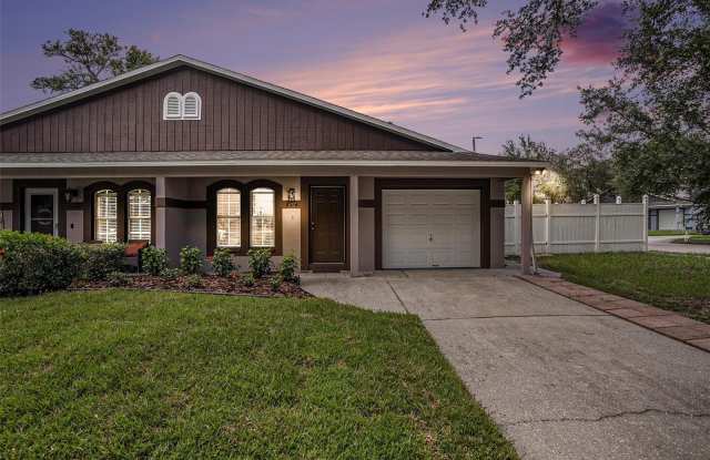 8514 N HYALEAH ROAD - 8514 North Hyaleah Road, Tampa, FL 33617