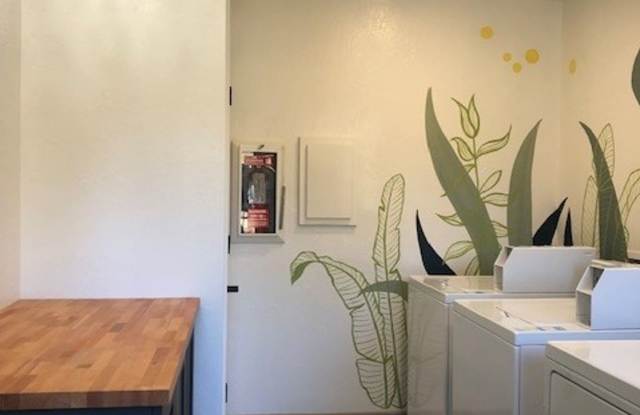 La Vista Gallery 3