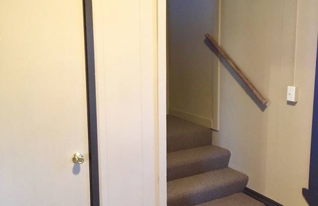112 N Quaw Blvd photos photos