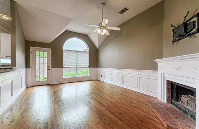821 Ingleside Drive Gallery 4
