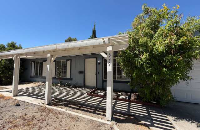 539 Hidalgo Ave. 4 Bed, 2 bath Home in Redlands! Gallery 3