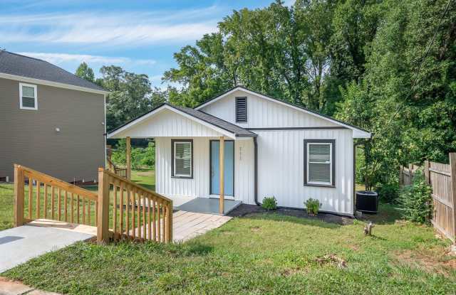 2 Bed, 1 Bath Home in Downtown Greenville Available photos photos 2 Bed, 1 Bath Home in Downtown Greenville Available photos photos