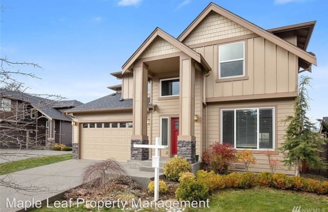 7704 NE 193rd Pl - 7704 Northeast 193rd Place, Kenmore, WA 98028