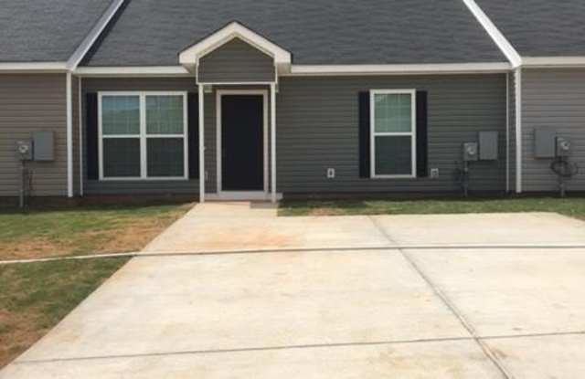 106 Pershing Place Court Gallery 1