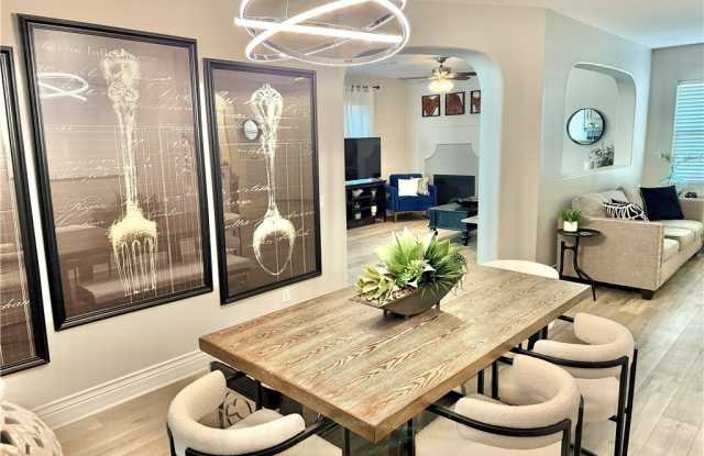 399 CENTER GREEN Drive - 399 Center Green Drive, Spring Valley, NV 89148