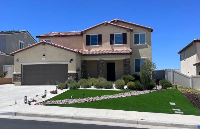 Stunning 4 bedroom 3 bath home photos photos