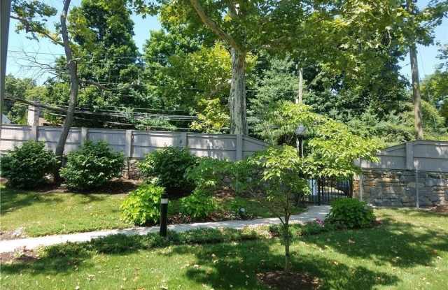 46 Stoneridge Circle Gallery 1