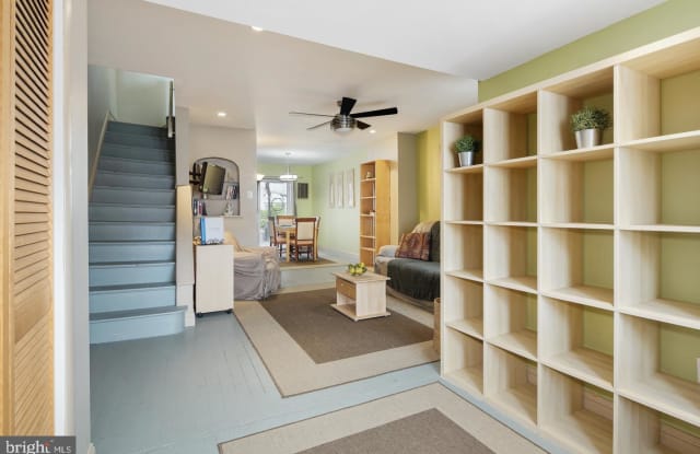 2742 S 11TH STREET - 2742 South 11th Street, Philadelphia, PA 19148