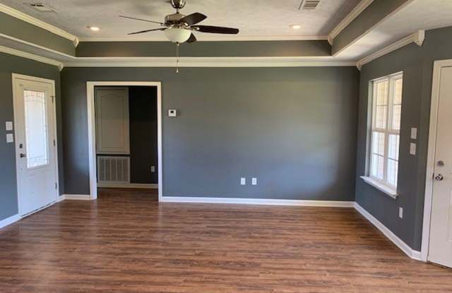 195 Tyler Ln Gallery 3
