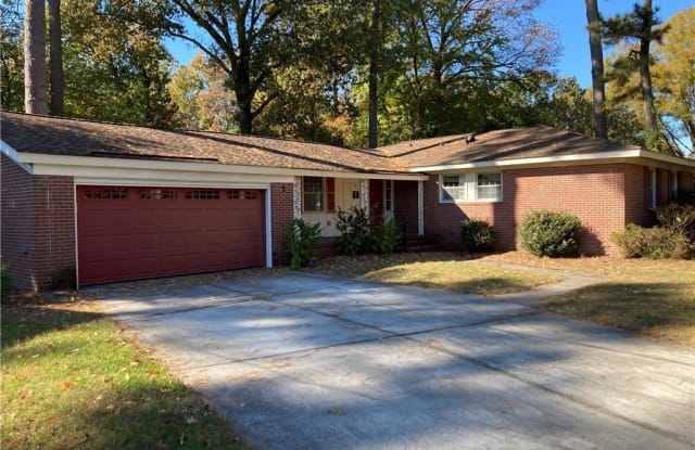 7 Beverly Hills Drive - 7 Beverly Hills Drive, Newport News, VA 23606