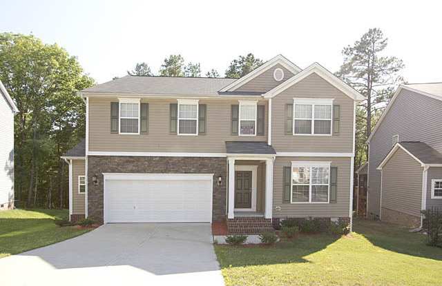 Spacious 6-Bedroom Home in Desirable Latta Woods Community! photos photos