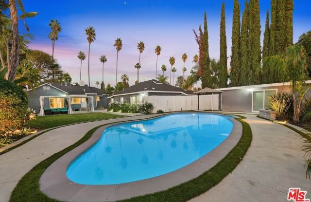 15040 Hamlin St - 15040 Hamlin Street, Los Angeles, CA 91411