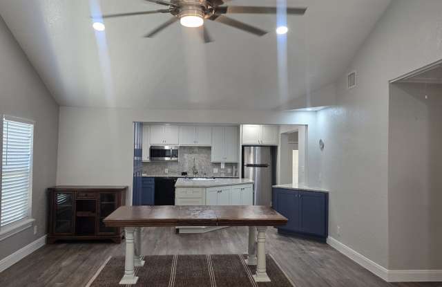 815 W Wildwood Gallery 4