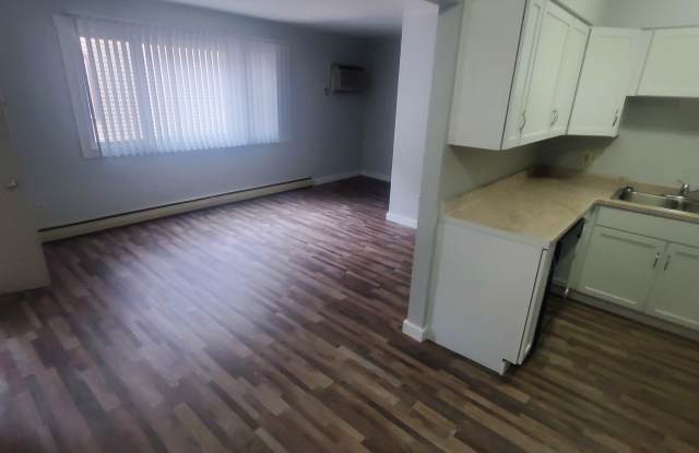 921 7th St S photos photos