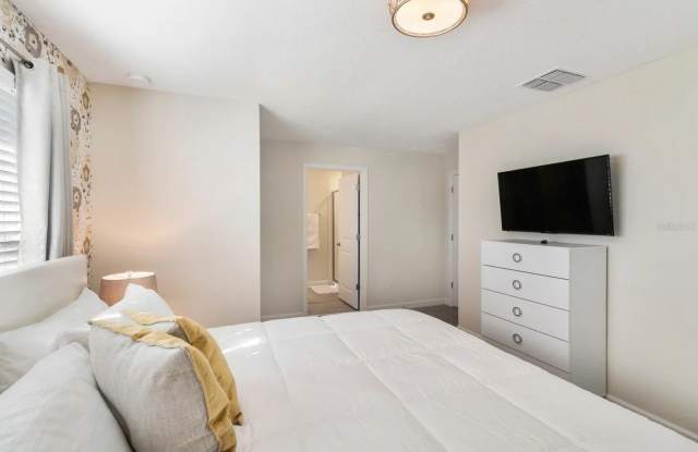 8931 STINGER Drive Gallery 4