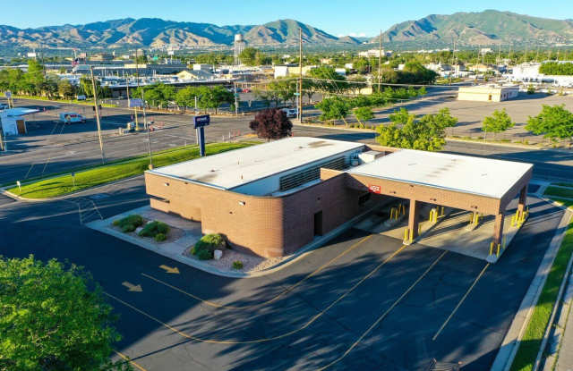 2714 S 300 W - 2714 South 300 West, South Salt Lake, UT 84115