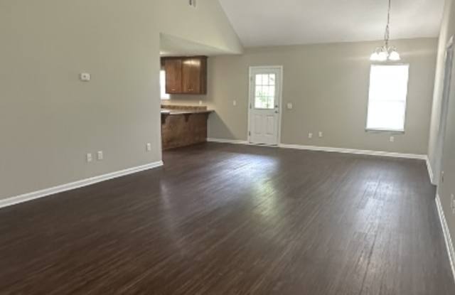 2208 Thornhill Road Gallery 4