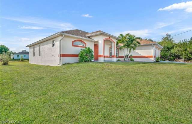 1402 Fred Avenue S photos photos