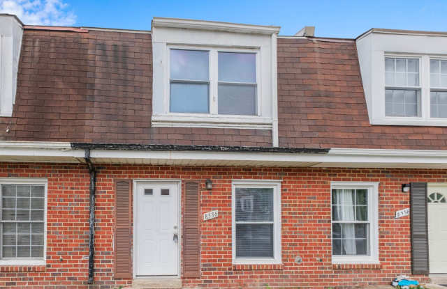 Beautiful 3BR/1BA Townhome in Severn! photos photos