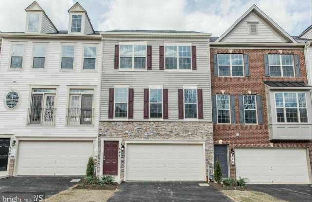 844 NANCY LYNN LN - 844 Nancy Lynn Lane, Arnold, MD 21012