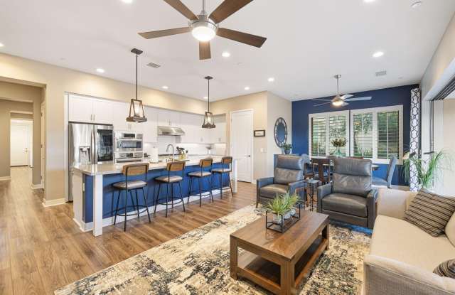 301 Retreat Circle Gallery 2