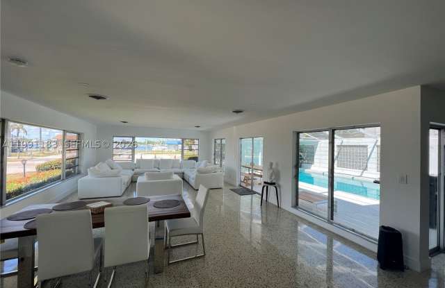 750 Polk St photos photos