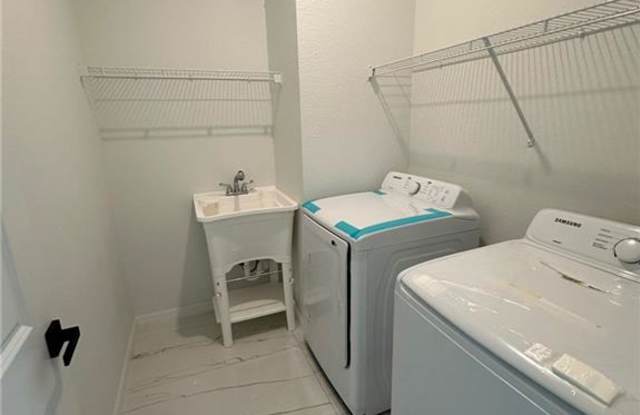 1049 Citrus Avenue South photos photos