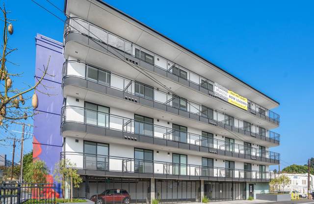 3450 West 43rd Street photos photos