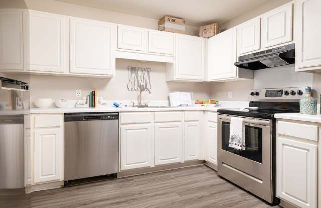 Spring Lake Apartments photos photos