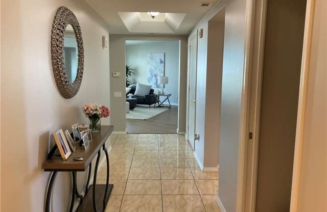 2857 Paradise Road Gallery 2