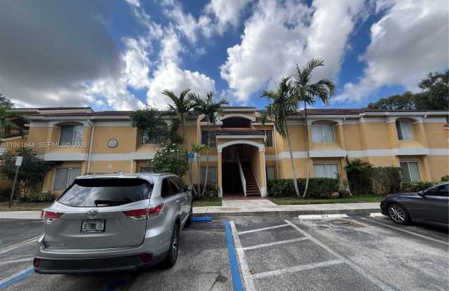 2662 NW 33rd St photos photos