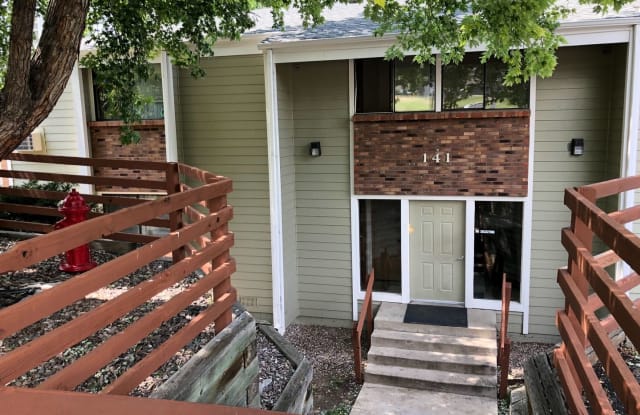 141 S Zang St Unit A - 141 S Zang Way, Lakewood, CO 80228