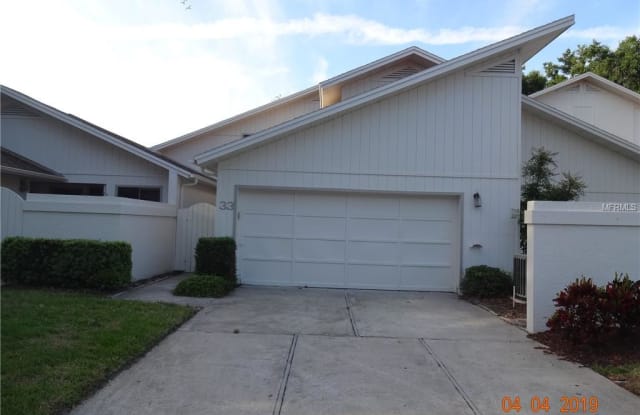 440 LAKEVIEW DRIVE - 440 Lakeview Drive, Palm Harbor, FL 34683