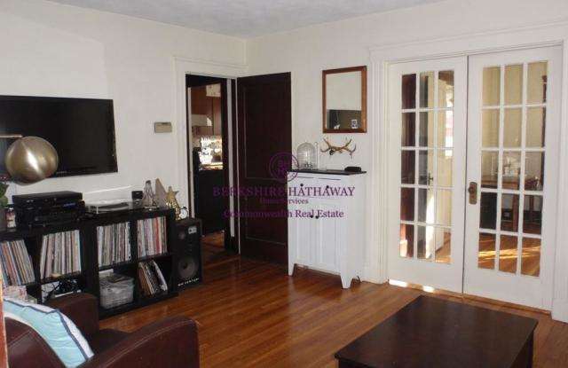 94 Bourne Gallery 3