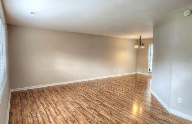 435 Oakland Road photos photos