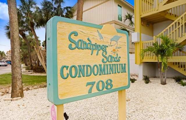 708 GULF Boulevard Gallery 3
