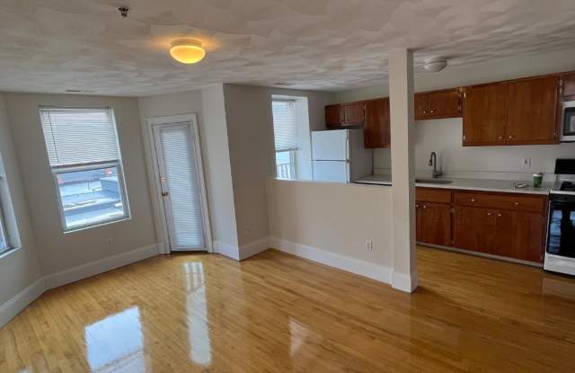 338 Market St photos photos