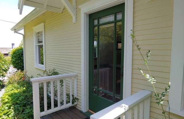 409 1st Street - 409 1st St, Langley, WA 98260