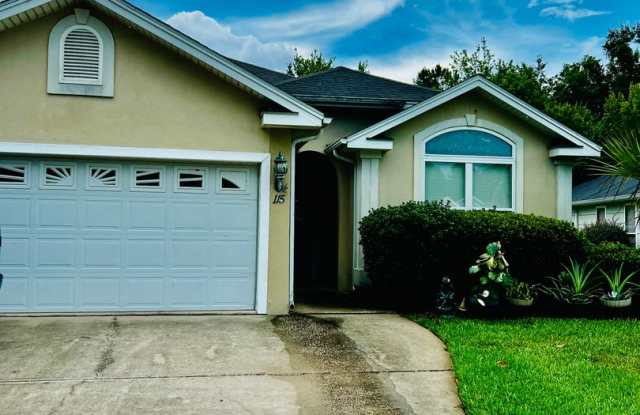 3/2 fenced in yard with pool access! photos photos