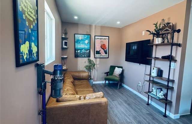 14828 Saticoy photos photos