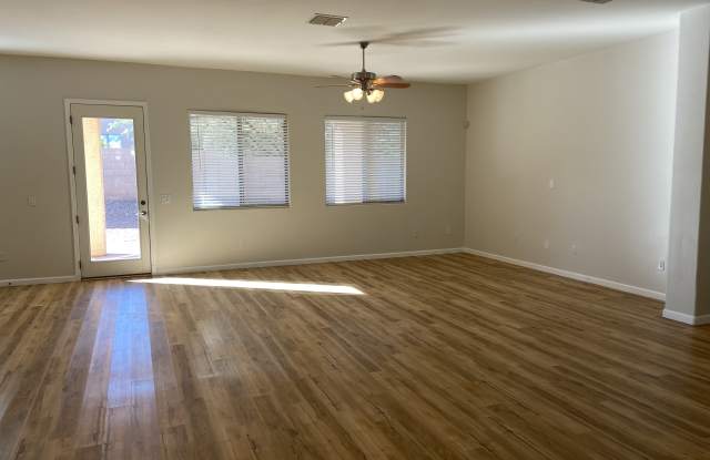 7149 W Lost Bird Dr Gallery 4