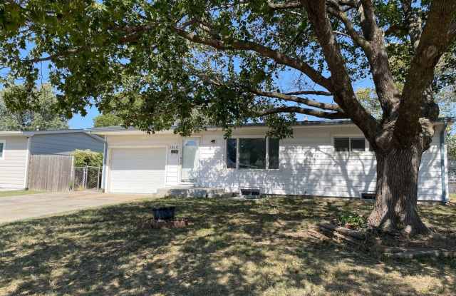 Plenty of Space in this Ranch Home - 1510 West Lotus Street, Wichita, KS 67213