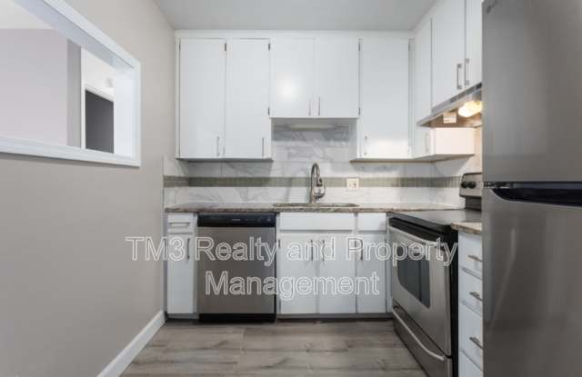 8421 Kessler Street - 8421 Kessler Street, Overland Park, KS 66212