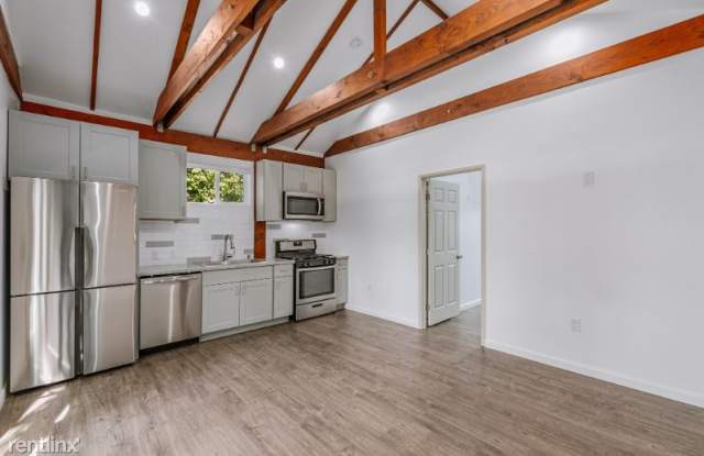 5636 Natick Avenue Gallery 2