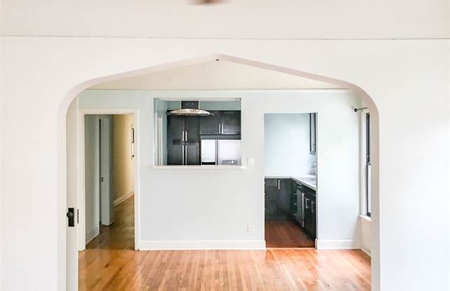 4548 Saint Elmo Dr - 4548 W St Elmo Dr, Los Angeles, CA 90019