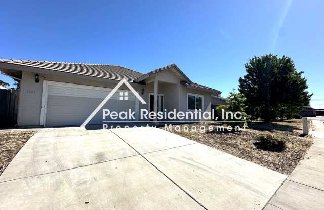 Wonderful 4bd/2ba Home with 2 Car Garage! - 8291 Vida Court, Florin, CA 95828