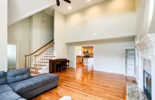 6 Settlers Ln Gallery 2