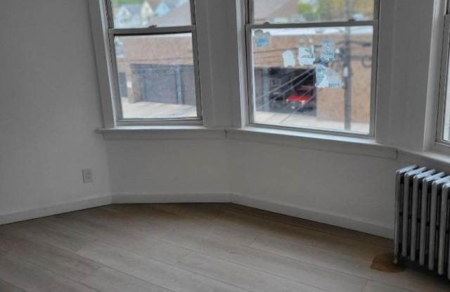 544 Market St Gallery 4